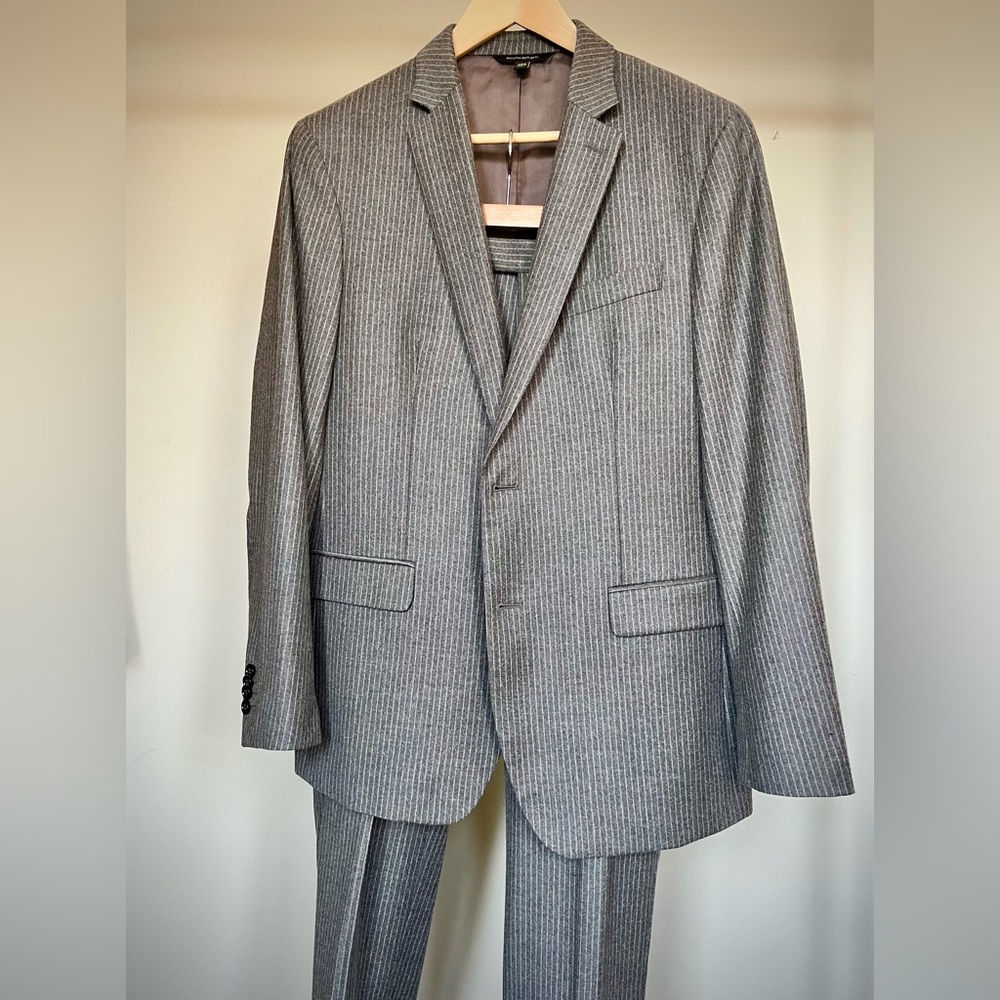 Men’s Gray Pinstripe Suit - Wool